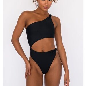 Skatie - Nicole One Piece in Black